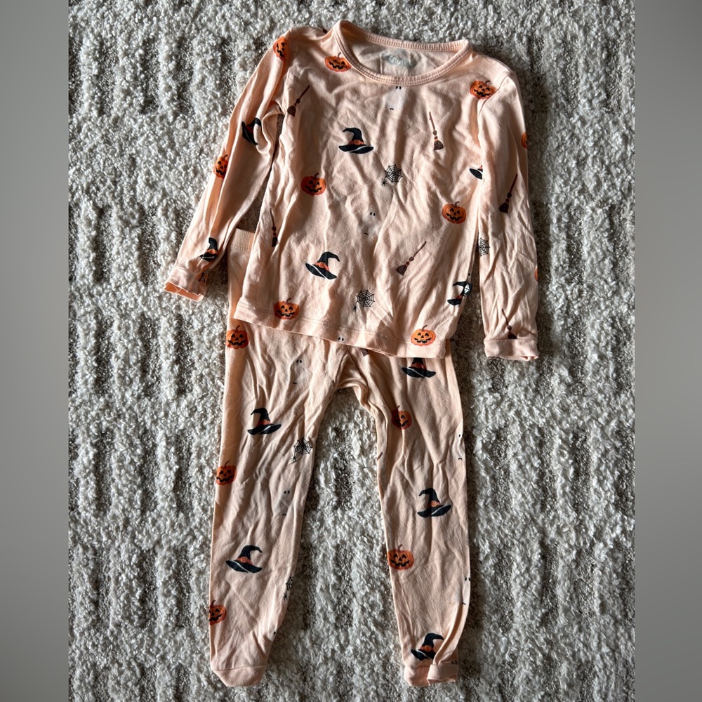 Kyte Baby Halloween Pajama Set